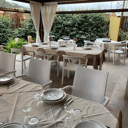 I Graniti Villa Monti Buitenkant foto