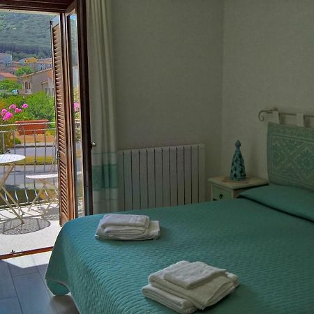 I Graniti Villa Monti Buitenkant foto