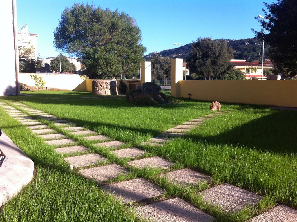 I Graniti Villa Monti Buitenkant foto