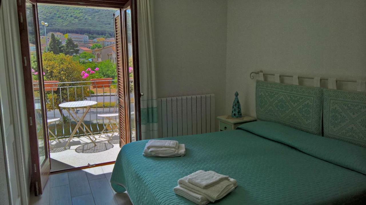 I Graniti Villa Monti Buitenkant foto